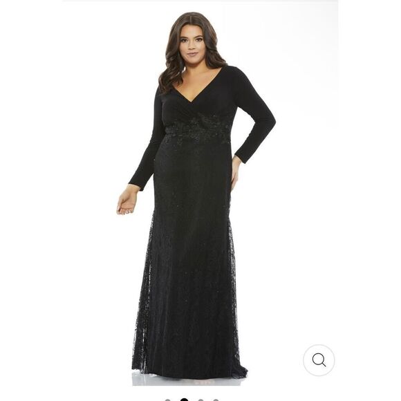 Mac Duggal NWT $398 size 26W black WRAP-OVER LONG SLEEVE LACE APPLIQUE TRUMPET G - Picture 1 of 17